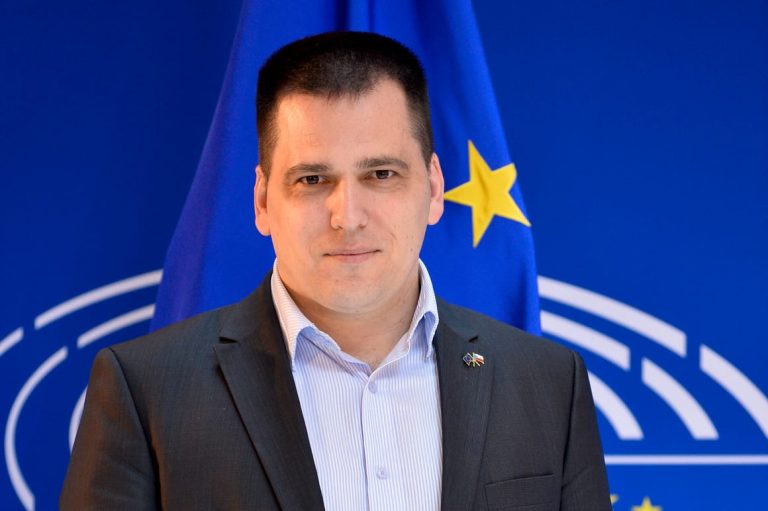 Privacy officials’ travel to home countries sets off EU alarm bells