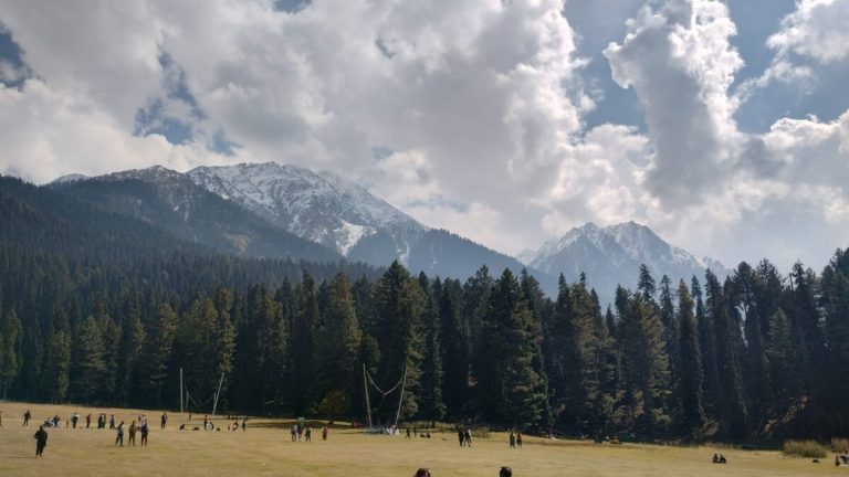 Pahalgam attack raises tensions between India and Pakistan amid disinformation surge