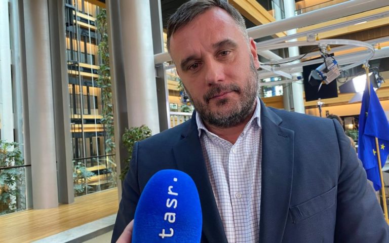 Slovak MEPs reacted to power outages on the Iberian Peninsula