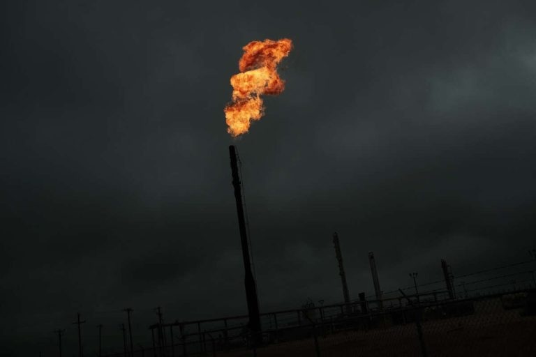 GOP Advances Bill to Fast-Track Fracking, Logging and Mining on Public Lands