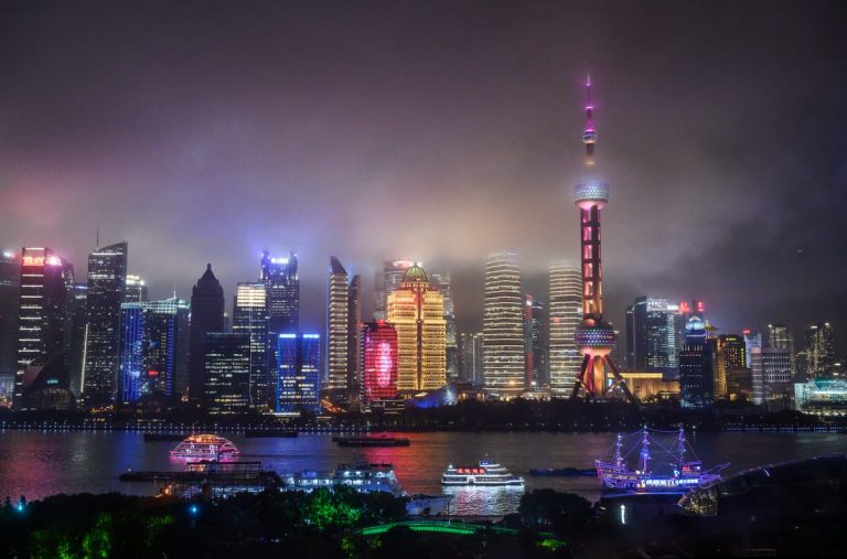 China invites UK to its AI summit