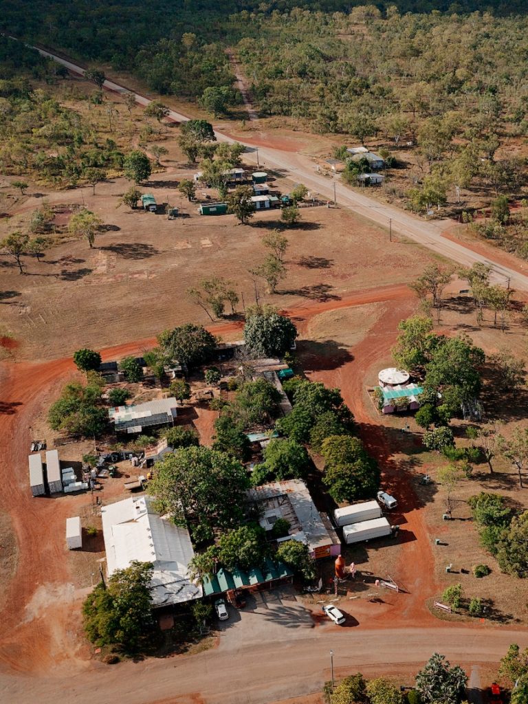 Controversial water licence approved for cotton and hay around Larrimah