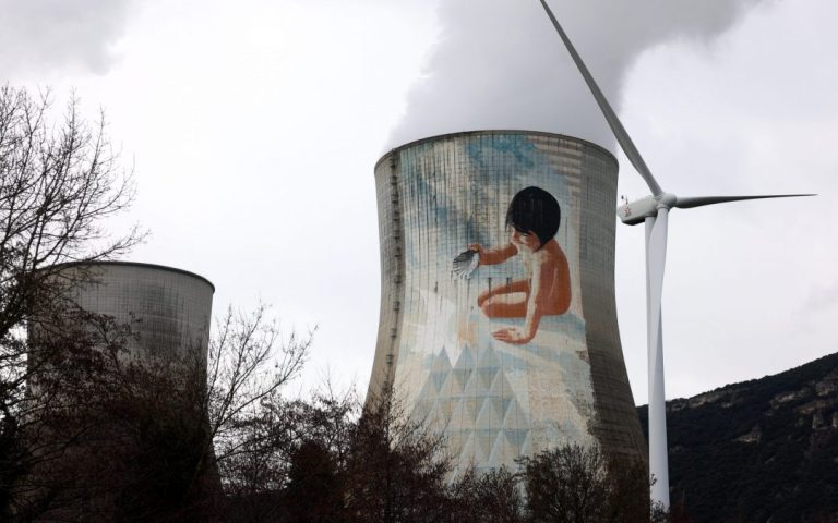 Strong in its nuclear power, France refuses any increase in the European target for renewable energies