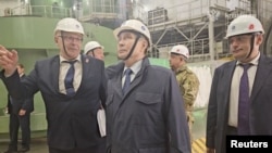 Putin Makes Surprise Visit To Russia’s Kursk Region Amid Accusations of Stalling Peace Talks