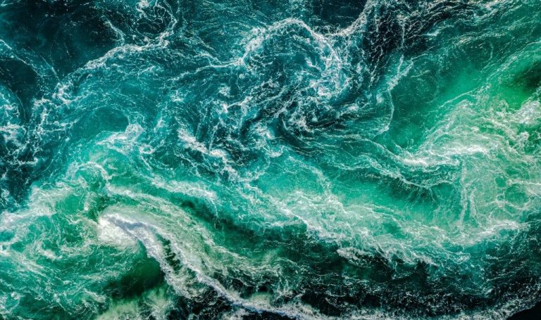 Ancient Earth Had Green Oceans