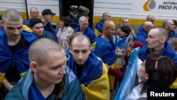 Major Ukraine-Russia Prisoner Swap Under Way, Says Source