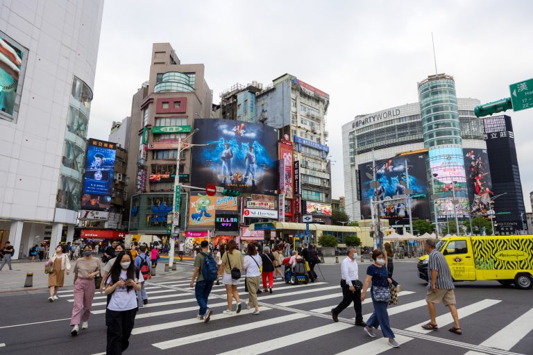 Taiwan’s jobless rate hits 25-year low for April