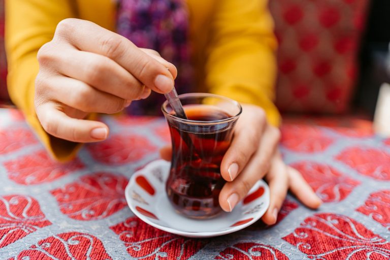 Could black tea be the answer to reducing breast cancer risk for Middle Eastern women?