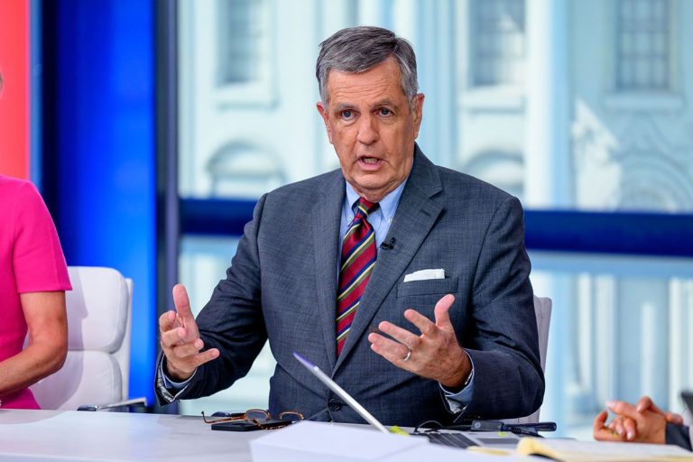 “Don’t know what the president’s talking about”: Hume blasts Trump’s Putin comments