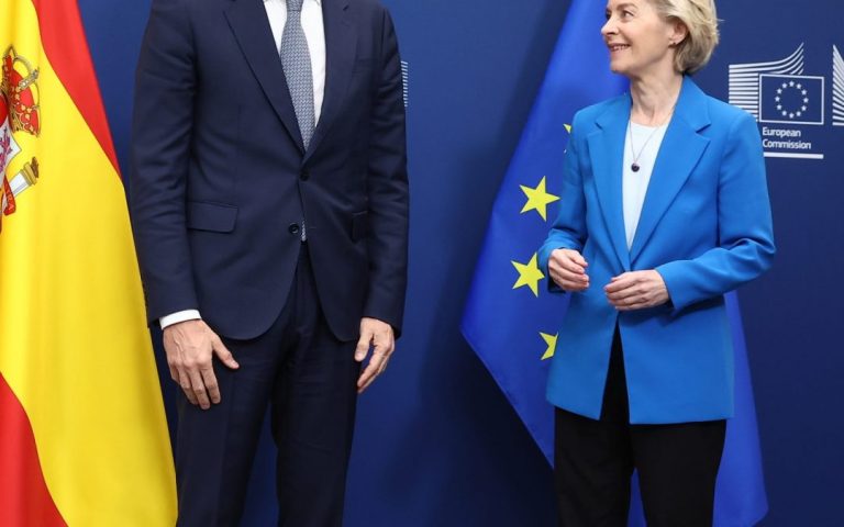 Sánchez calls on Von der Leyen to increase pressure on Israel and she celebrates her commitment to increase defense spending