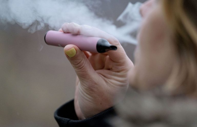 15 EU finance ministers call for swift reform of tobacco taxes