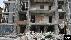 Russian Strikes Kill 2 In Ukraine Amid Uncertainty Over Possible Peace Talks