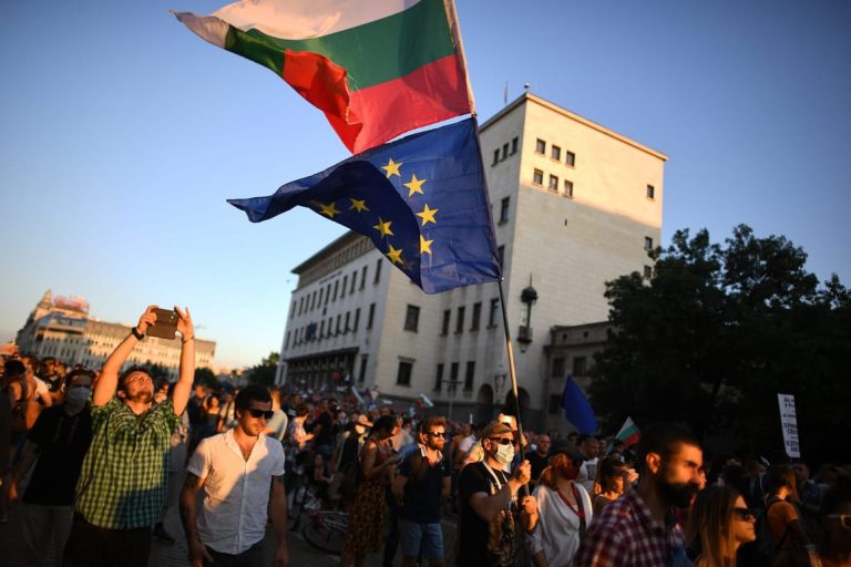 As Bulgaria prepares to join the euro, Poland couldn’t be less interested