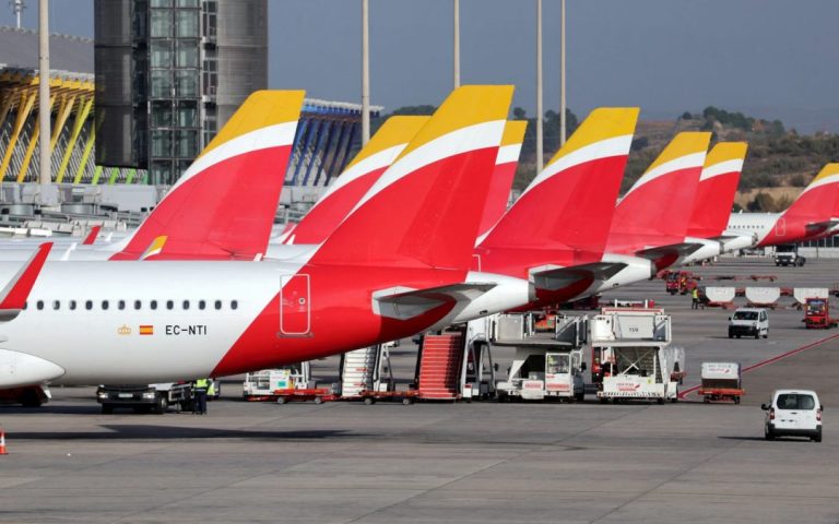 EU transport ministers want compensation for airline passengers after four hours of delay