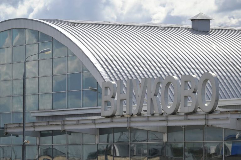 Ukrainian drone attack on Moscow closes 2 major airports