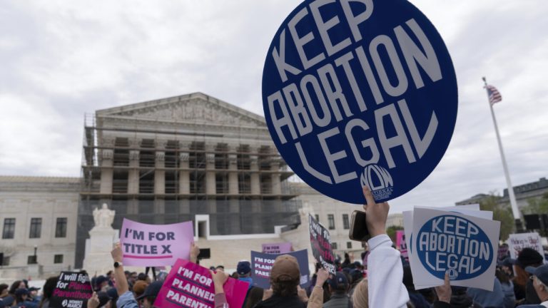 House Committee Votes To Repeal Law That Protects Abortion Clinics From Violence