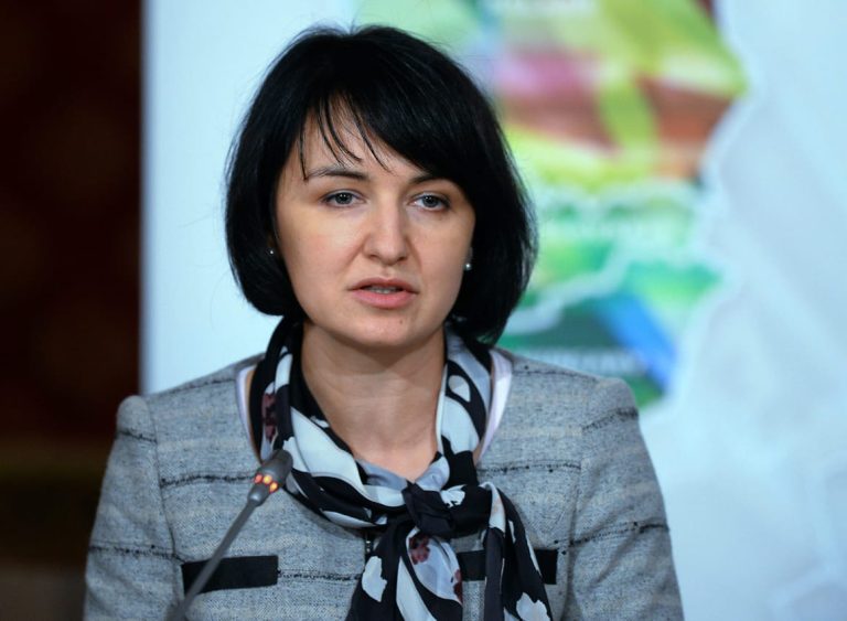 Poland, Czechia to pull citizens from Israel
