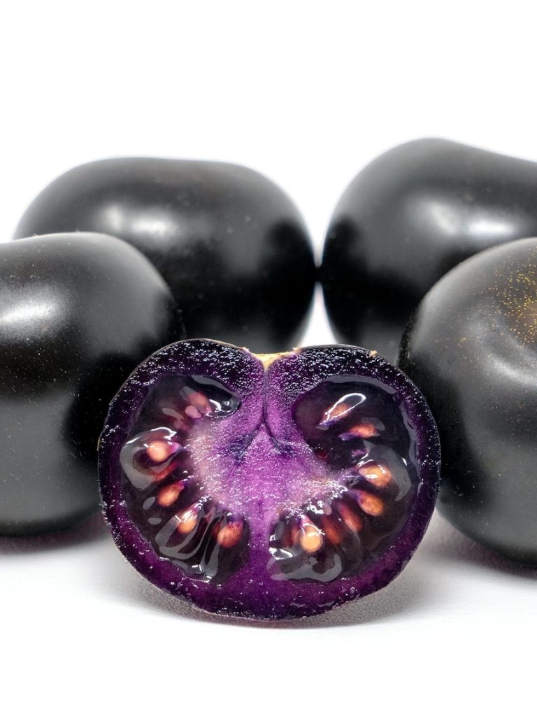 Antioxidant-rich purple tomatoes may soon be on Australian shelves
