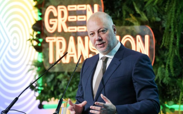 In Bulgaria, businesses are nationally responsible and invest in energy-saving technologies, said Rosen Zhelyazkov