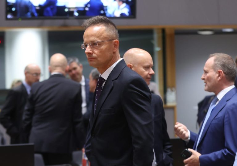 Hungary, Slovakia stall Russian sanctions over gas ban proposal