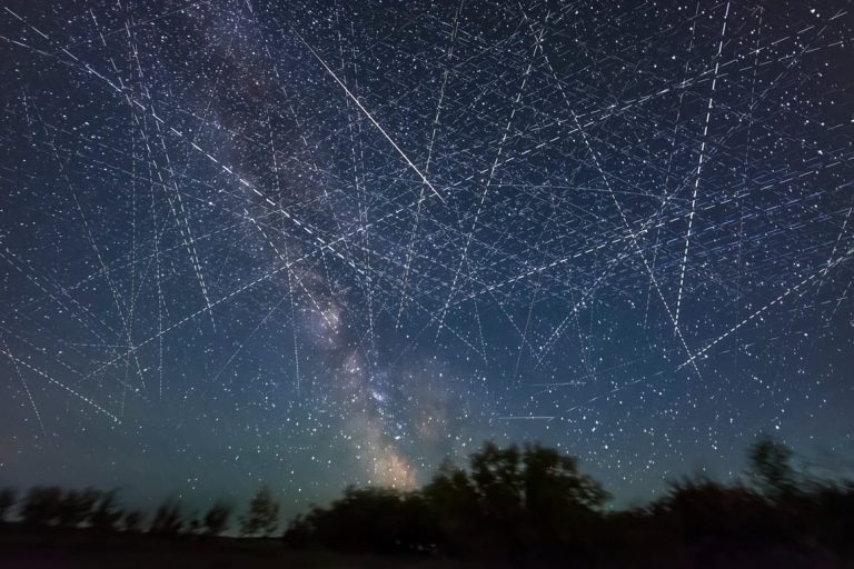 Brussels moves to tackle satellite junk in space