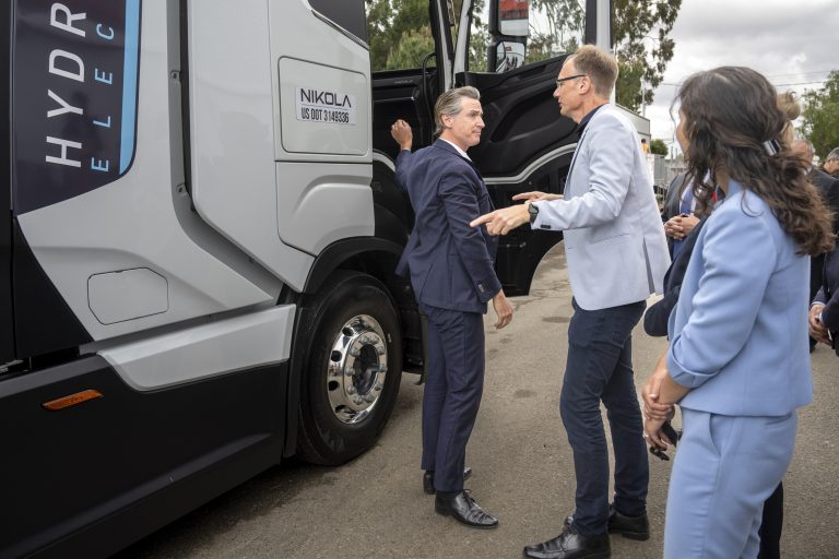 California Rolls on With Electric Trucks, Despite Trump’s Roadblocks