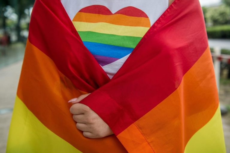 Spain accuses Brussels of ‘complicity’ in Orbán’s ban on Budapest Pride