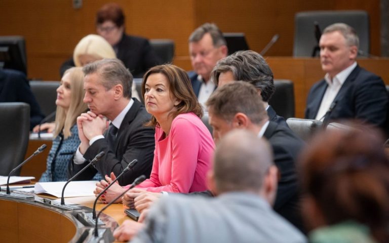 The Slovenian government declared two Israeli ministers as undesirable persons