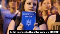 Zelenskyy’s Anti-Corruption Law Sparks Protests And International Backlash