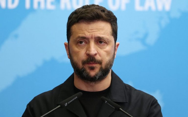 Zelensky defends the law that abolishes the independence of anti-corruption bodies