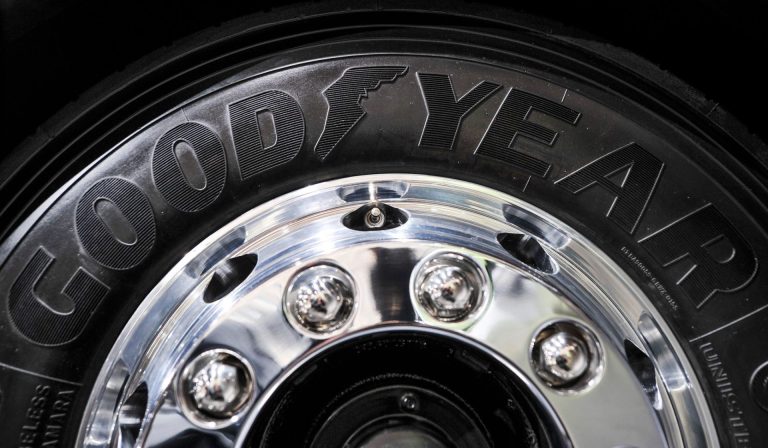 Laid-off workers from German tire factories to receive EU aid