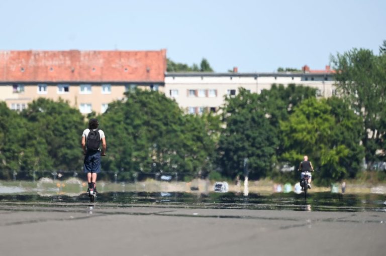 Europe’s politicians suffer through heat wave — with or without air conditioning