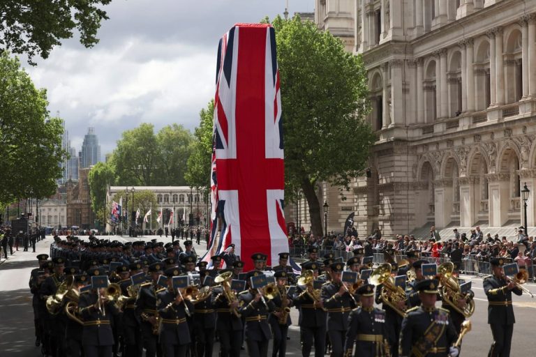 UK and Germany ready mutual defense treaty