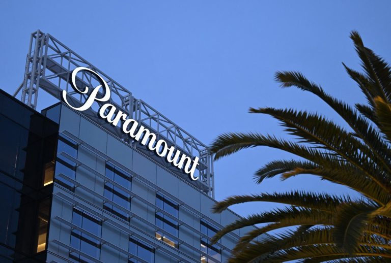 “Paramount just paid a bribe”: Senator demands investigation after $16 million settlement with Trump
