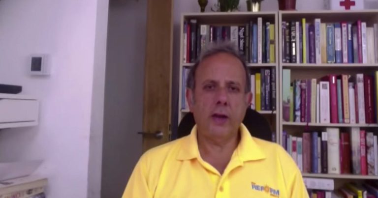 Singapore Opposition Leader Jeyaretnam in Contempt Charge