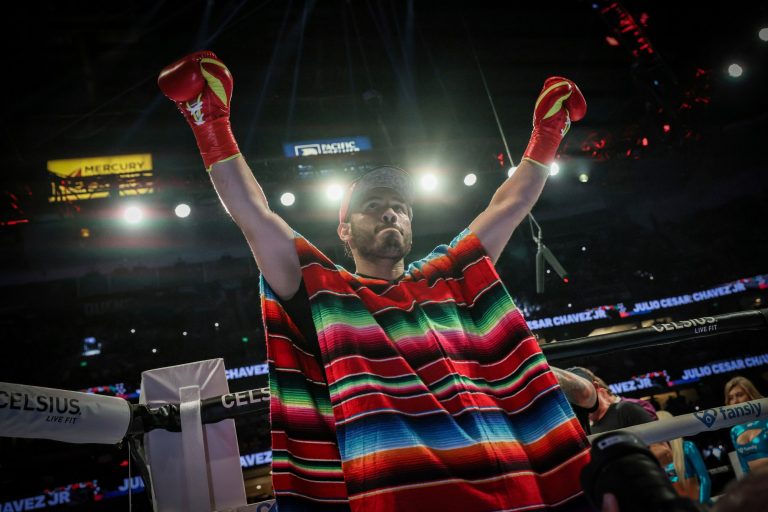 Mexican boxer Julio César Chávez Jr. arrested by ICE for deportation, federal officials say