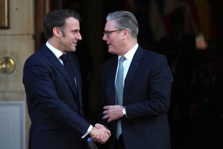 La bromance Starmer-Macron a un problème, Donald Trump