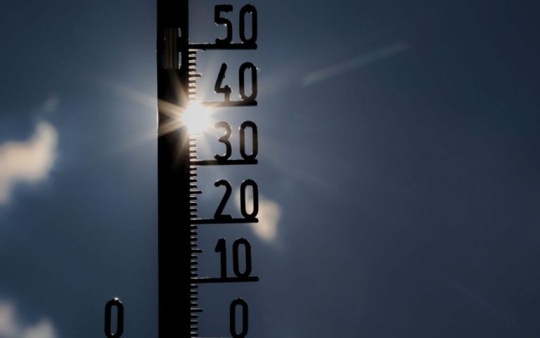 Only one in three Bulgarians takes measures against climate change, while in the rest of the EU this share reaches 59 percent, a study shows