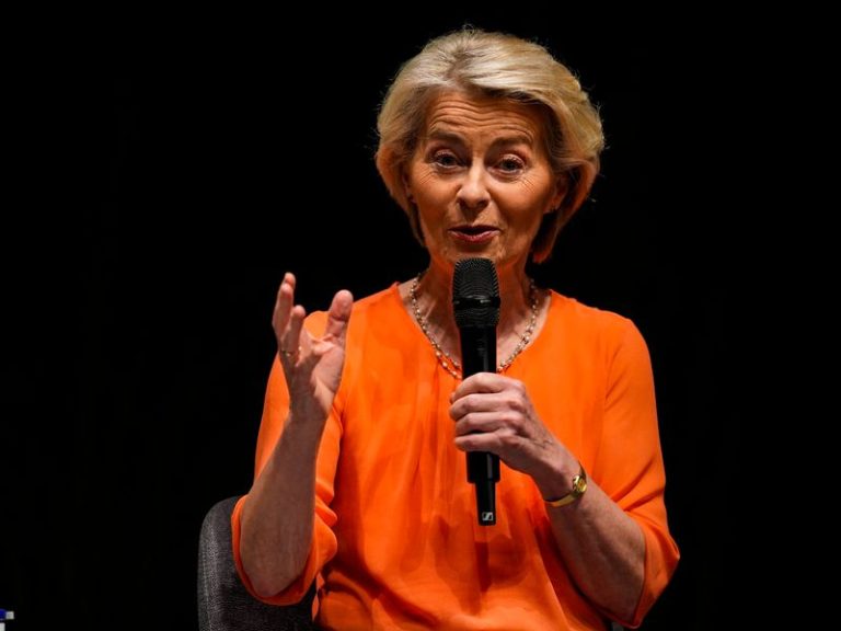 EU’s von der Leyen has ‘good exchange’ with Trump on customs dispute
