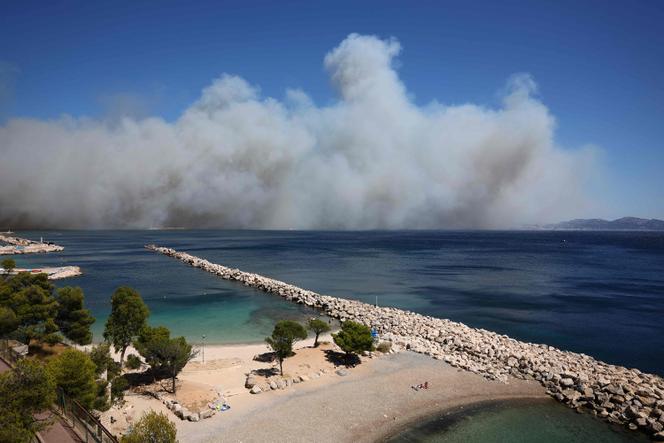 Flights suspended at Marseille Airport due to nearby wildfire