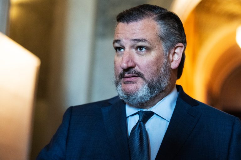 “The internet can be a strange place”: Ted Cruz confronts “weather modification” conspiracy theories