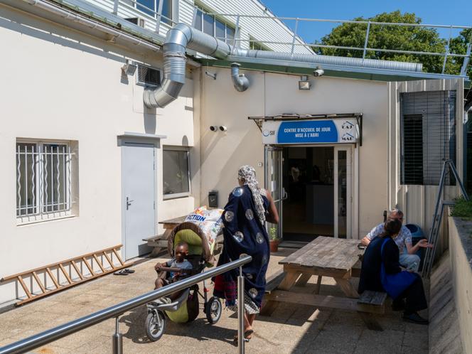 Poverty and inequality in France reach highest levels in 30 years