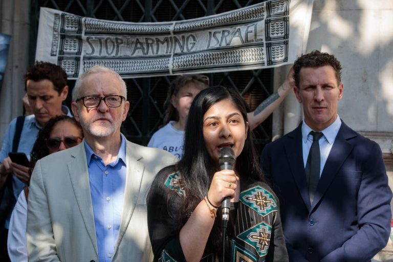 Corbyn’s comeback: A gift for Farage, ‘a bloody nightmare’ for the Greens