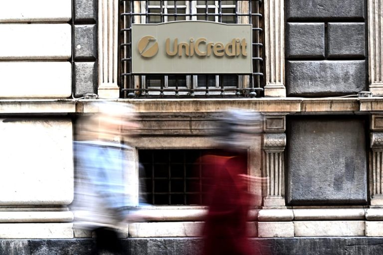 Two visions of European finance clash at elite Italian banking gathering