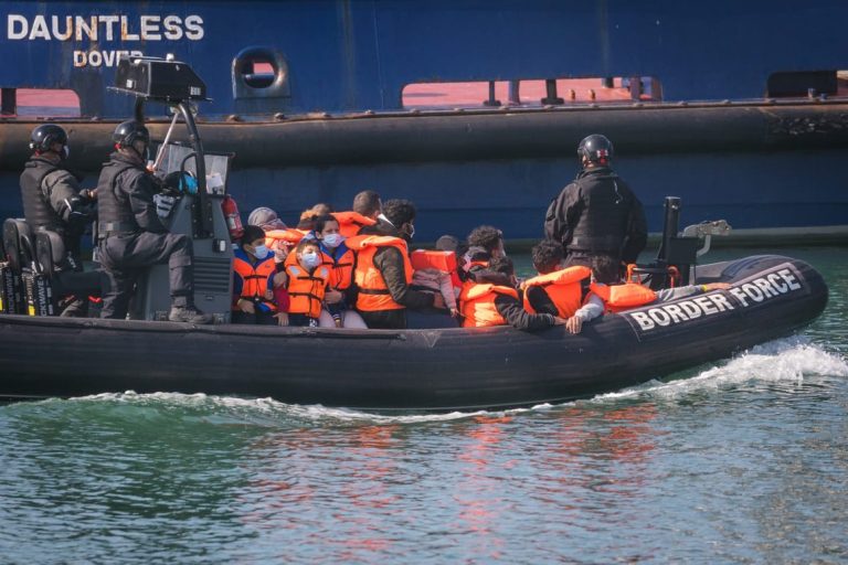 European Commission to rule on France-UK migration deal