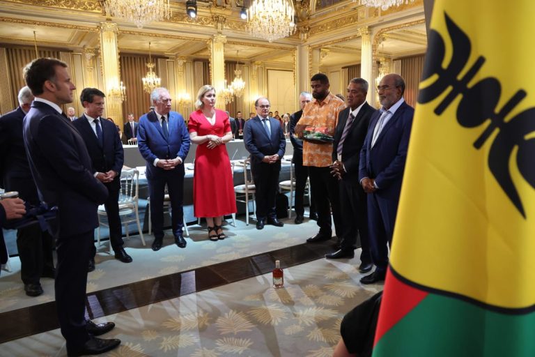 Deal struck to create new state of New Caledonia