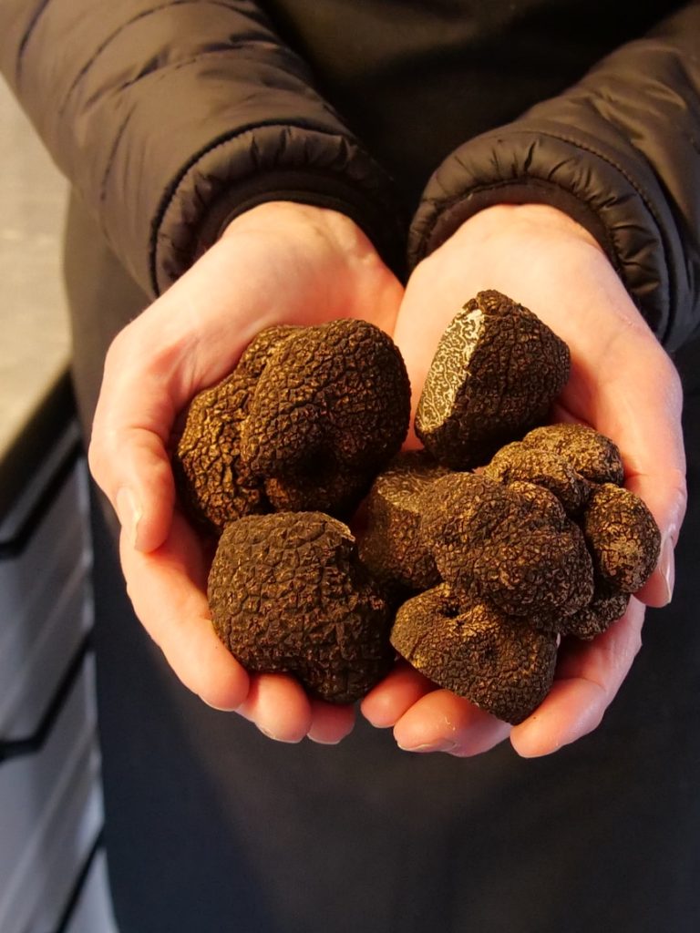 Hope for ‘clean’ truffle exports as producer axes banned chemical