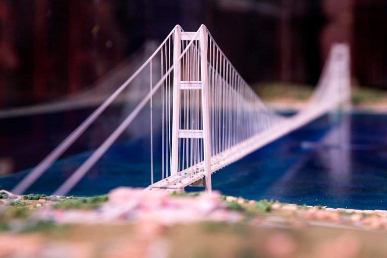 Italy gets final approval for €13.5B Sicily bridge project