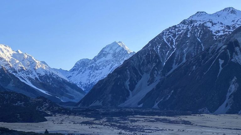 NZ to charge tourists for entry into national parks