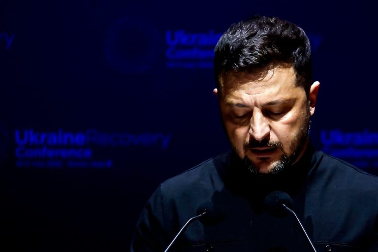 Zelenskyy warns of Russian deception as Putin-Trump talks loom